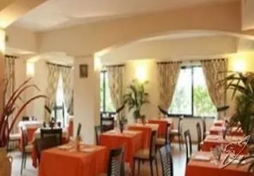 Hotel Punta Faro 2*